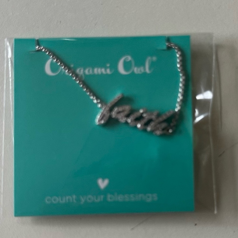 Origami Owl Silver Faith Necklace